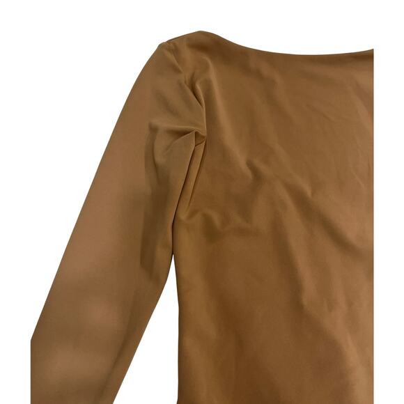 M2-60 EXPRESS Women's Body Contour Low Back Bodysuit Tan XS - Picture 3 of 8